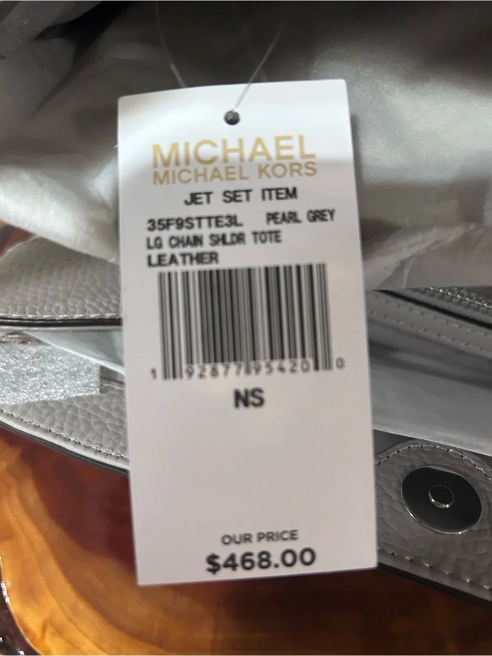 NWT Michael Kors Light Gray Pebbled Leather Shoulder Bag
